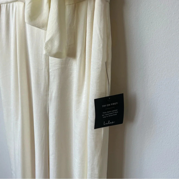 NWT Lulus Key Me Entertain You Ivory Satin Wide Leg Jumpsuit - Picture 7 of 14